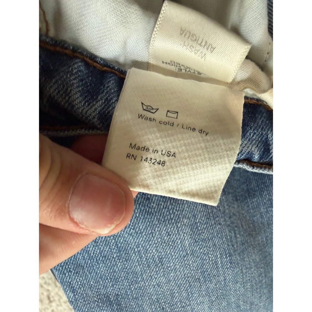 Reformation Cynthia High Relaxed Jeans Size 25 Antigua Wash Button Fly - Picture 10 of 11